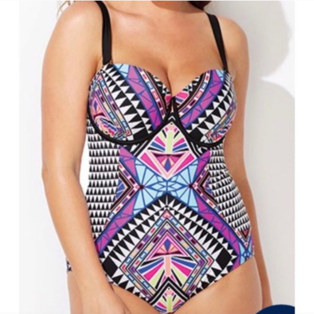 18 [Swimsuits For All] Tropical Tribal 1pc Swimsuit -Has underwire no liner
